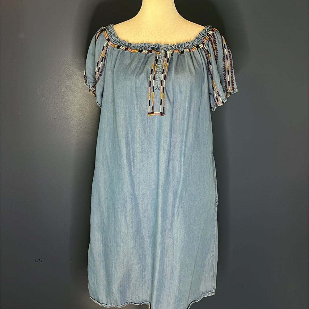 Knox Rose chambray denim embroidered dress, scoop elastic neck, short sleeves